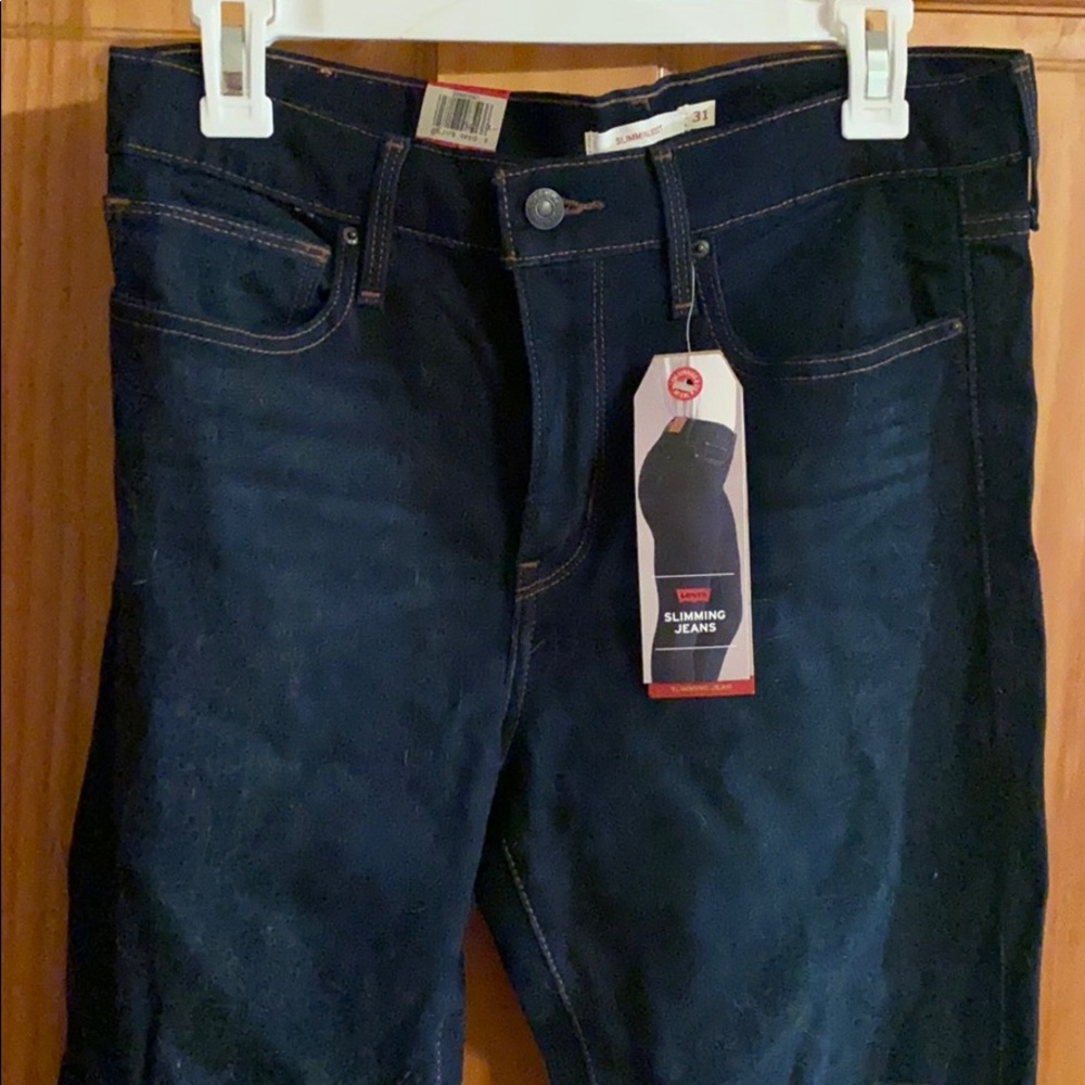 NWOT Levi Strauss Slimming Bootcut Jeans